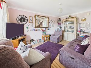 Living Room- click for photo gallery